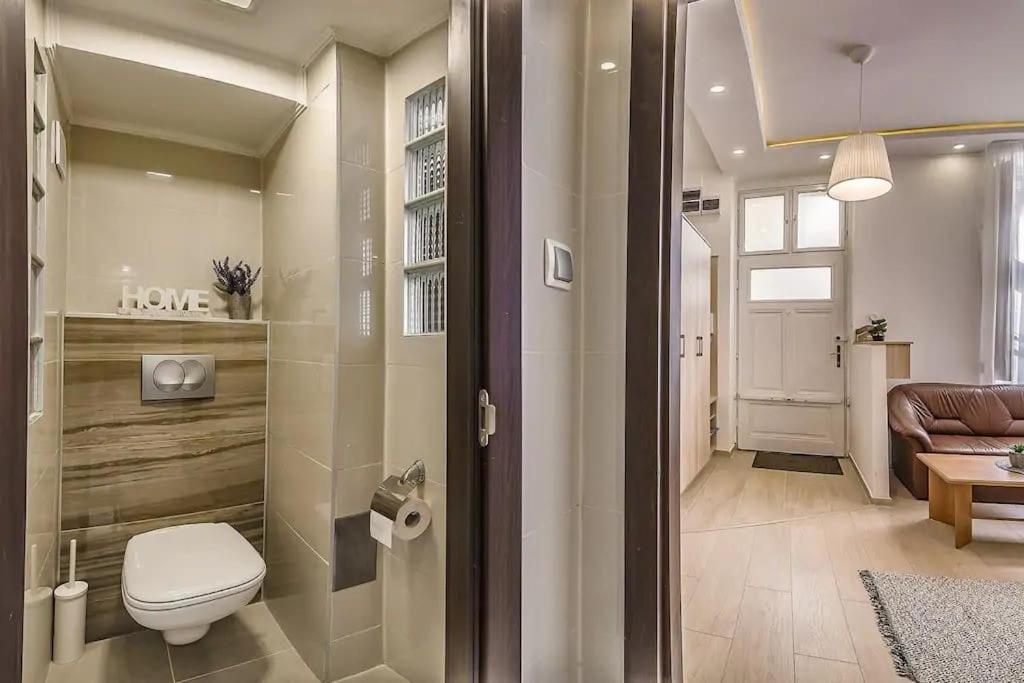 Szechenyi Renovated 2Br At Danube River Budapest Eksteriør billede